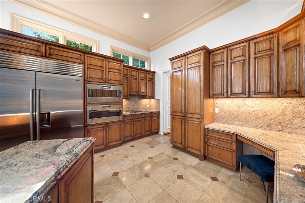 Emerald Bay (EB) - Residential Lease