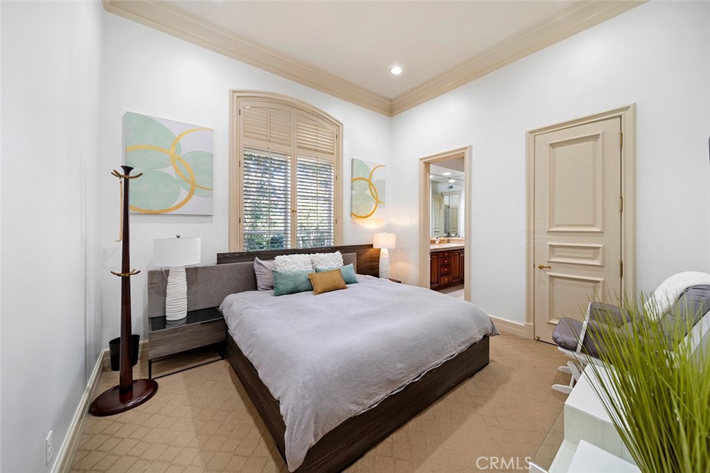 Emerald Bay (EB) - Residential Lease