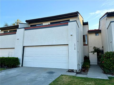 Photo of 1718 Chattanooga Court, Claremont, CA 91711 (MLS # CV26065534)