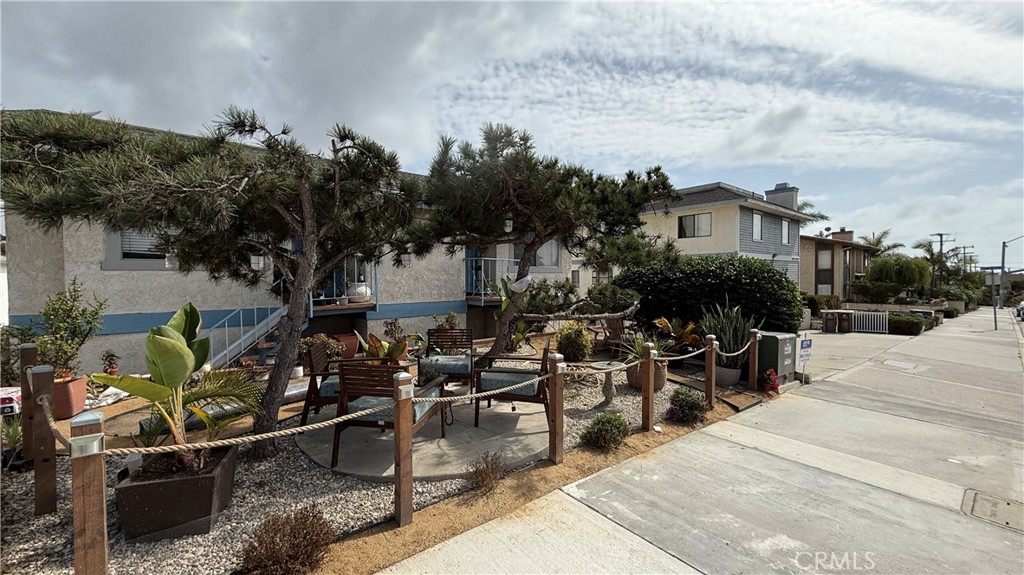 Lantern Village Central (LDC) - Residential Lease
