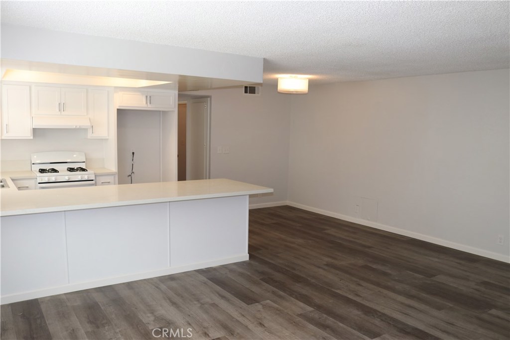 Lantern Village Central (LDC) - Residential Lease
