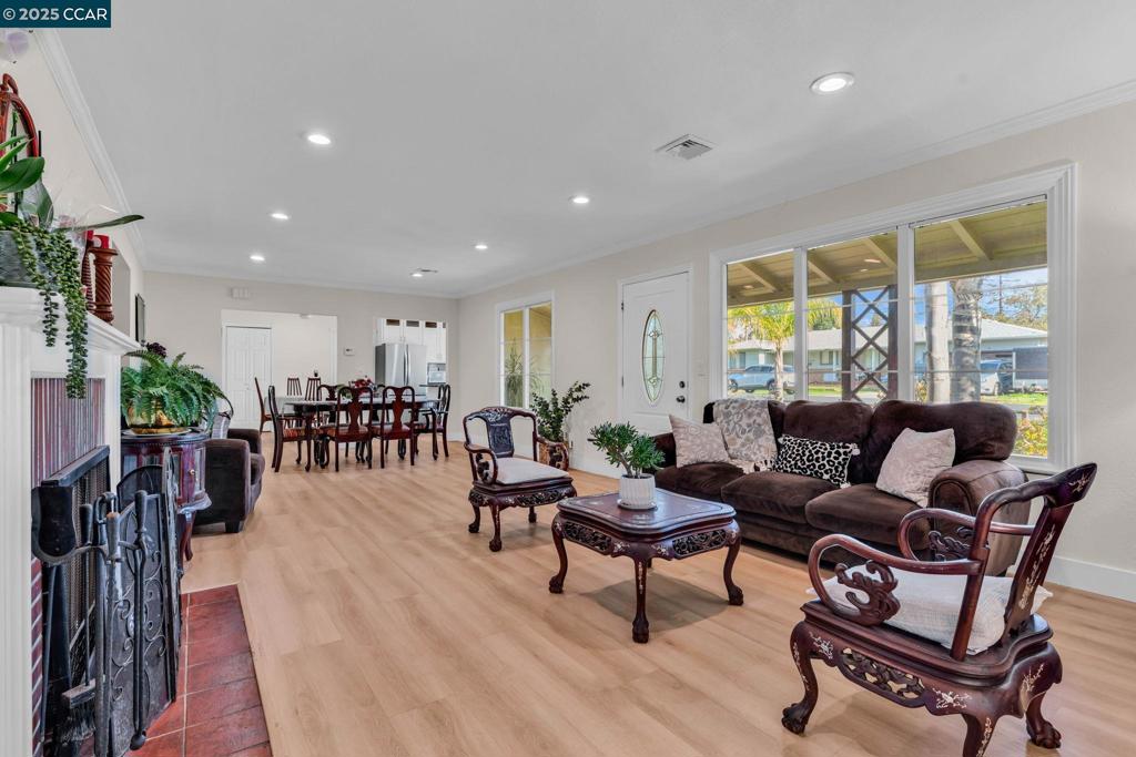 GALINDO CREEK - Residential