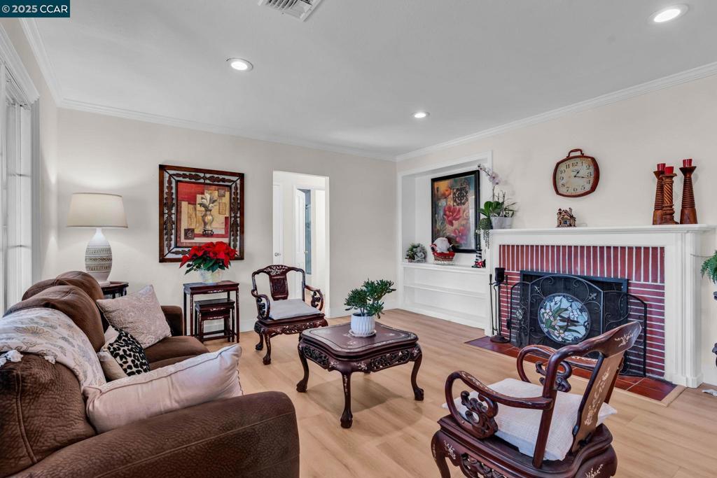 GALINDO CREEK - Residential