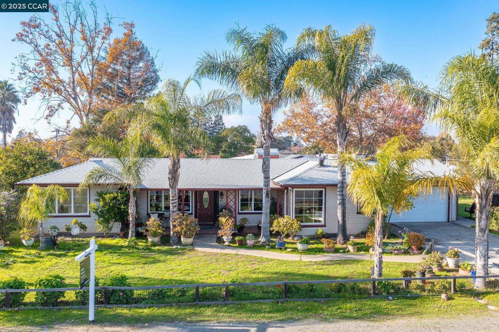 GALINDO CREEK - Residential