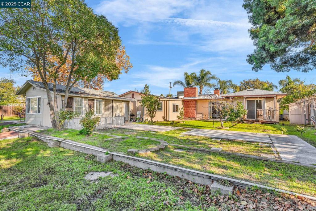 GALINDO CREEK - Residential