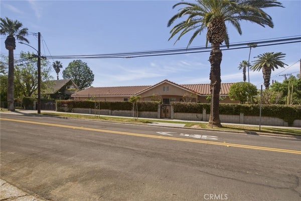 2908 PROSPECT AVE, RIVERSIDE, CA 92507 - Image cd50a0954d5fab98dfc7e062b1cd6bc3/3217254696