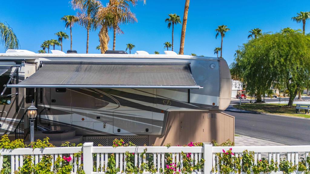 Outdoor Resorts Palm Springs - Land