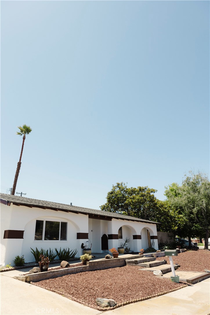 1015 Sycamore