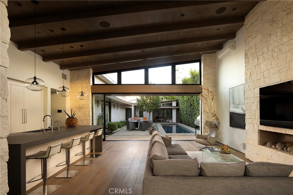 418 San Bernardino Avenue, Newport Beach CA 92663 - Photo 6