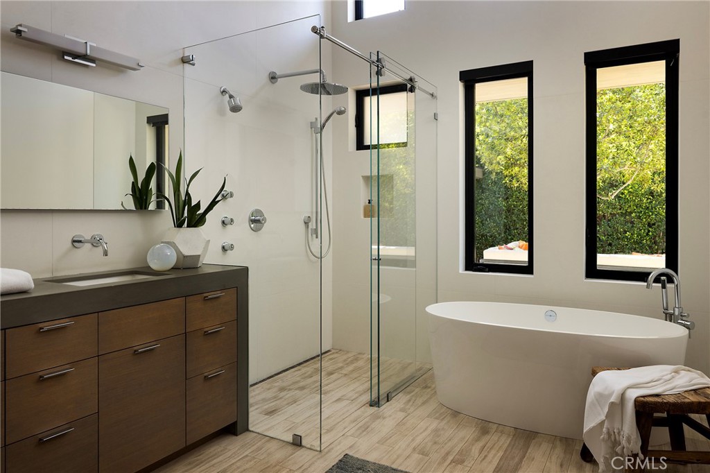 418 San Bernardino Avenue, Newport Beach CA 92663 - Photo 25
