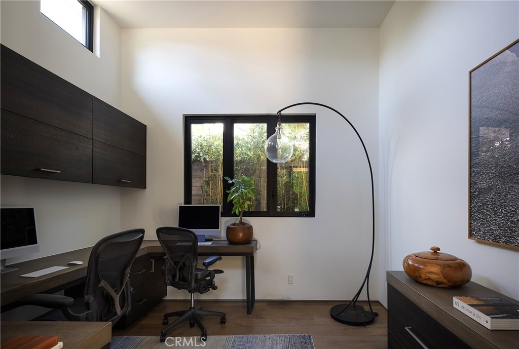 418 San Bernardino Avenue, Newport Beach CA 92663 - Photo 32