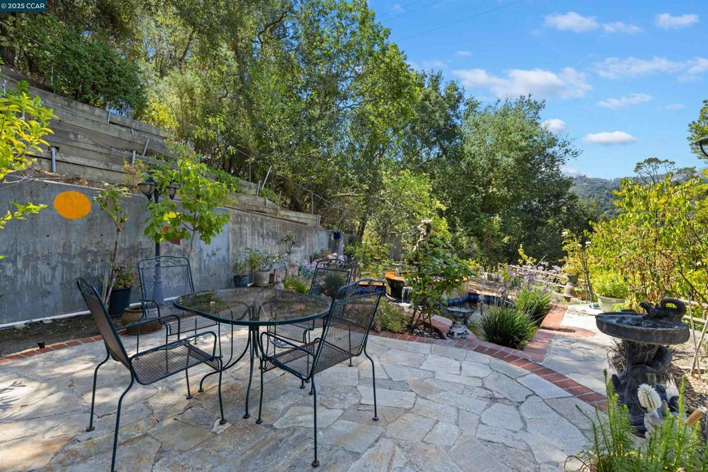 ORINDA C.C. - Residential