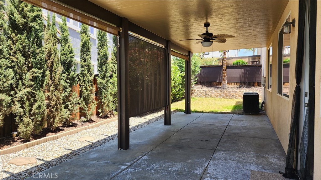 41114 Engelmann Oak Street
