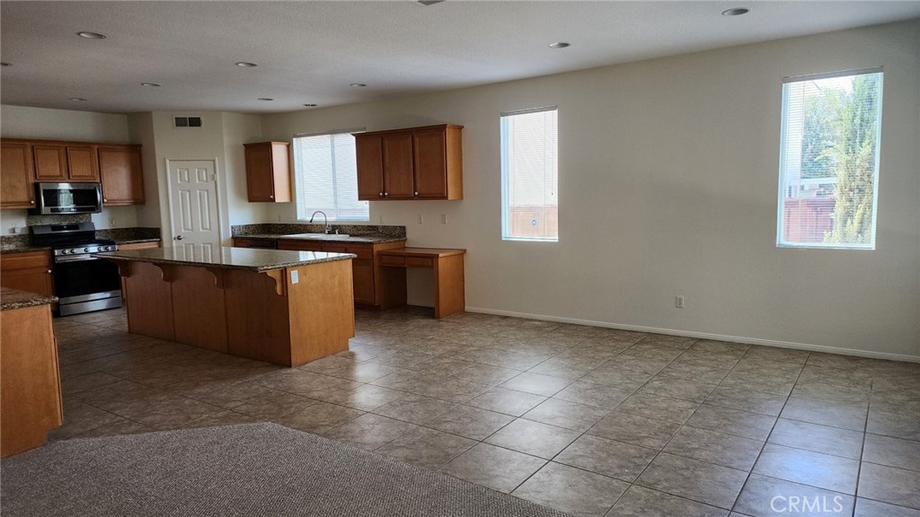 41114 Engelmann Oak Street