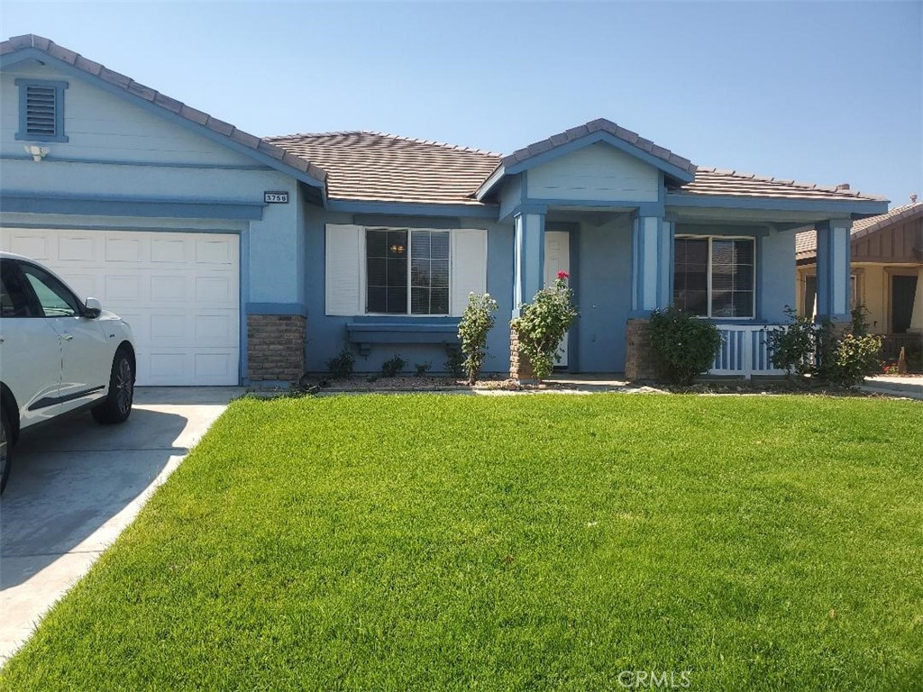 Welcome to this charming single-story home featuring 4 spacious bedrooms and 2 bathrooms. Enjoy the comfort of central air and heat, a large inviting living room, and an open kitchen perfect for gatherings. Conveniently located near schools, shopping centers, and other amenities, this home offers both comfort and convenience—ideal for families or anyone seeking a warm and welcoming space.