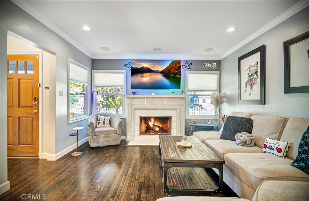 6455 Densmore Avenue