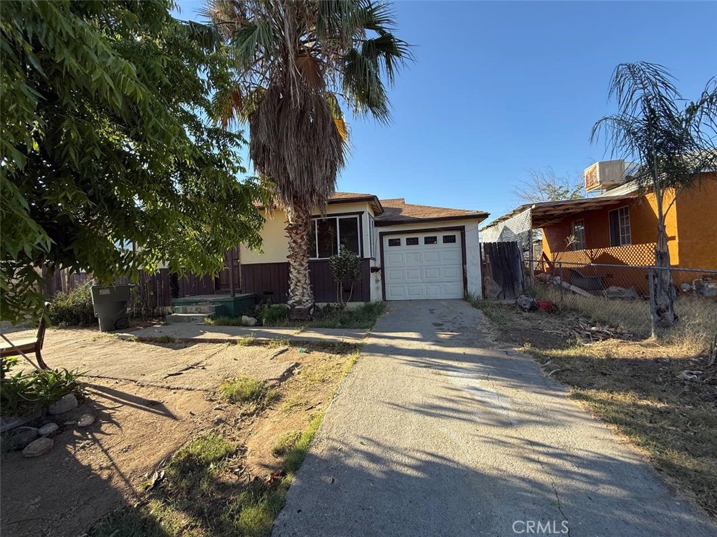 4504 Mesa Drive