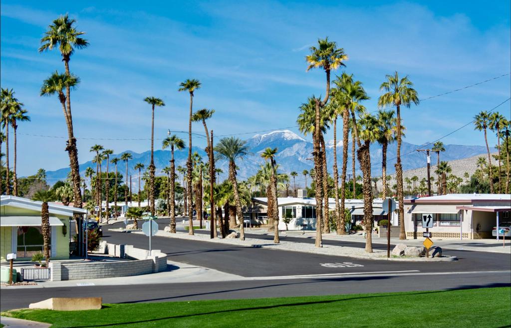 Tri Palm Estates - Manufactured In Park