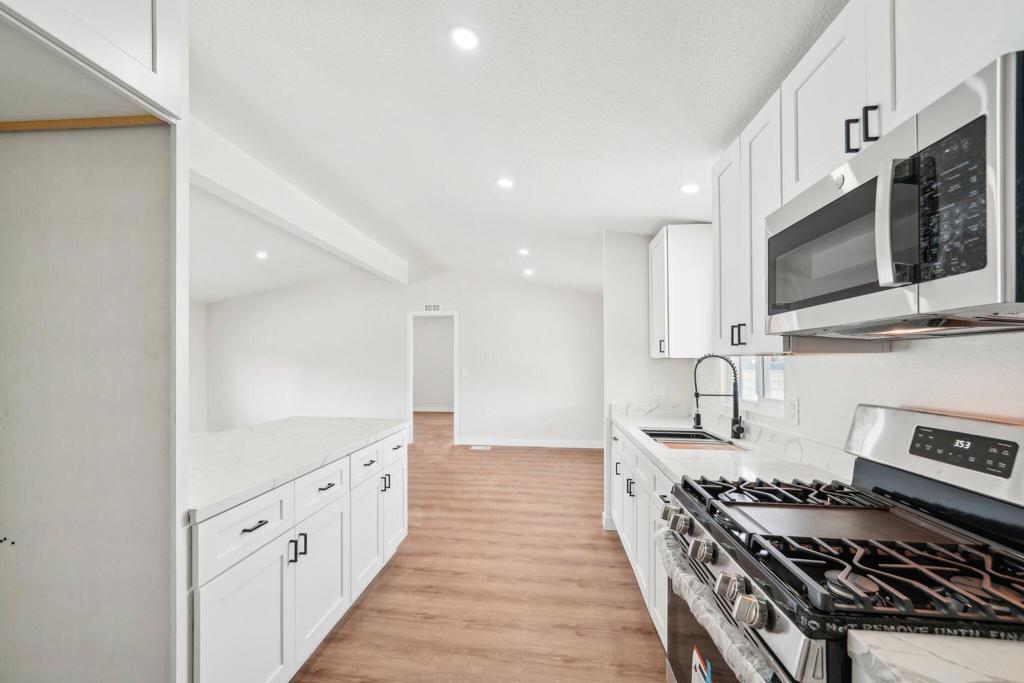 Tri Palm Estates - Manufactured In Park