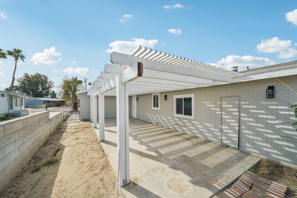 Tri Palm Estates - Manufactured In Park