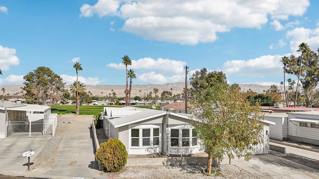 Tri Palm Estates - Manufactured In Park