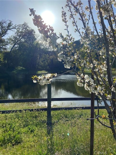 Tiny photo for 1575 Parkhill Road, Santa Margarita, CA 93453 (MLS # NS26109447)