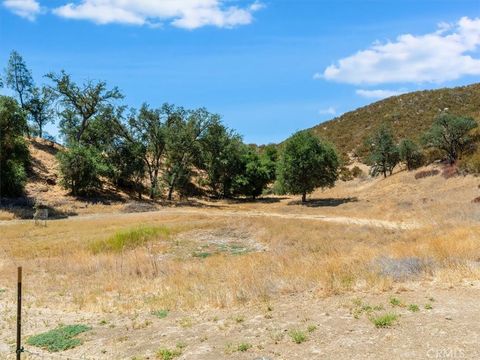 Tiny photo for 1575 Parkhill Road, Santa Margarita, CA 93453 (MLS # NS26109447)