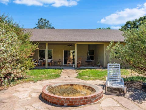 Tiny photo for 1575 Parkhill Road, Santa Margarita, CA 93453 (MLS # NS26109447)