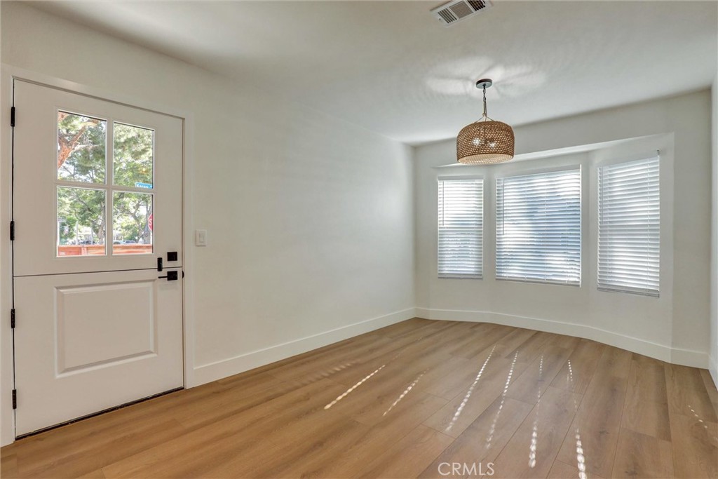 Carson Park/Long Beach (CLB) - Residential Lease