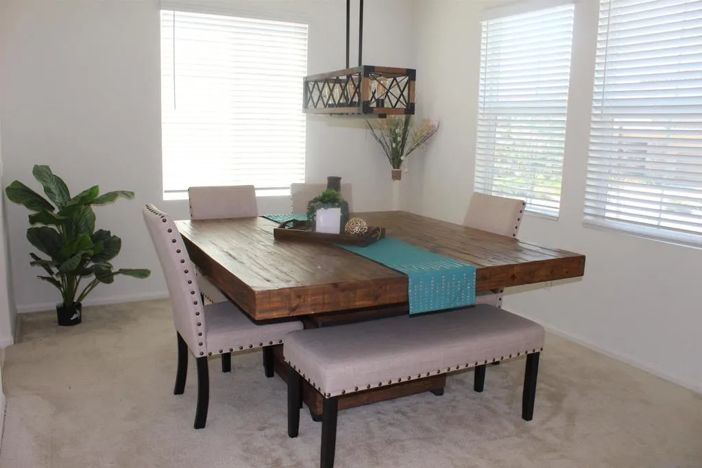 Chula Vista, California 91913, United States, 5 Bedrooms Bedrooms, ,4 BathroomsBathrooms,Residential,Active,94206