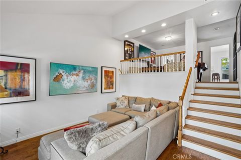 Photo of 27 Tiburon Court, Manhattan Beach, CA 90266 (MLS # SB26078984)