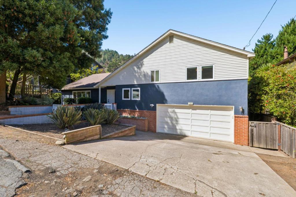 280 Angelita Avenue