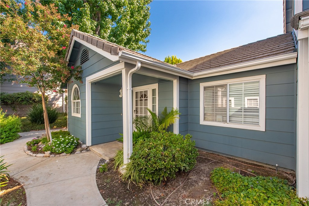 “Welcome home” is the feeling you’ll experience as you step into this beautiful single-story gem. Totally remodeled from top to bottom, it features 2 bedrooms, 2 bathrooms, and vaulted ceilings. It offers the perfect blend of relaxing comfort and modern functionality in a highly desirable location. Whether you’re a first-time buyer, downsizing, or looking for a smart investment, this property checks all the boxes.
Step inside and unwind in an open-concept living and dining area with abundant natural light, updated flooring, and neutral finishes that will make it easy to personalize. The well-appointed kitchen features modern appliances and ample cabinet space. This home also includes lots of charming custom upgrades that you simply must see!
Roll into your mornings with coffee or wind down in the evenings as you dine alfresco in your private patio garden, surrounded by fragrant fruit trees, flowers, and foliage. Additional features include a direct line from the entrance to your newly upgraded garage, which has space for two cars and a motorcycle. Just steps from the front door, you’ll have access to community amenities, such as a pool, spa, and exceptionally well-maintained green spaces.
Conveniently situated near shopping, dining, schools, and major commuting routes, this townhouse offers low-maintenance living while maintaining a vibrant lifestyle. Don’t miss your opportunity to claim this move-in-ready treasure as your own.
