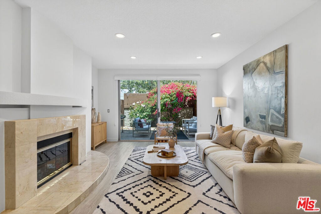 Photo of 1436 20th Street #15, Santa Monica, CA 90404 (MLS # 26876327)