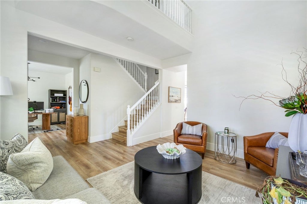 24 Thorp Spring