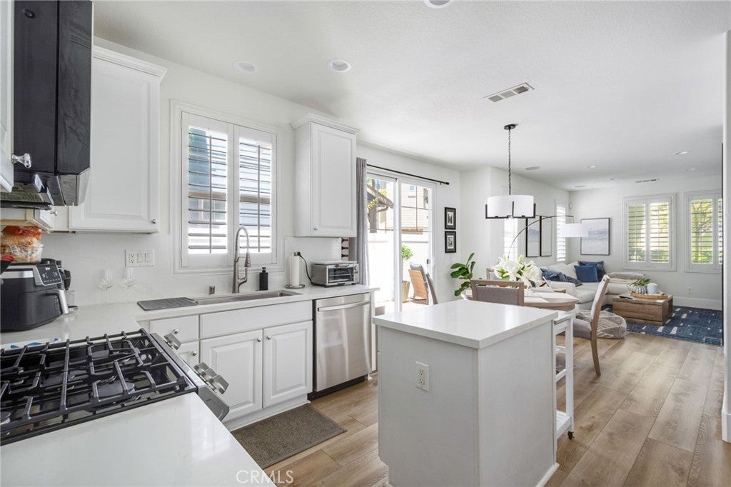24 Thorp Spring, Ladera Ranch CA 92694 - Photo 8
