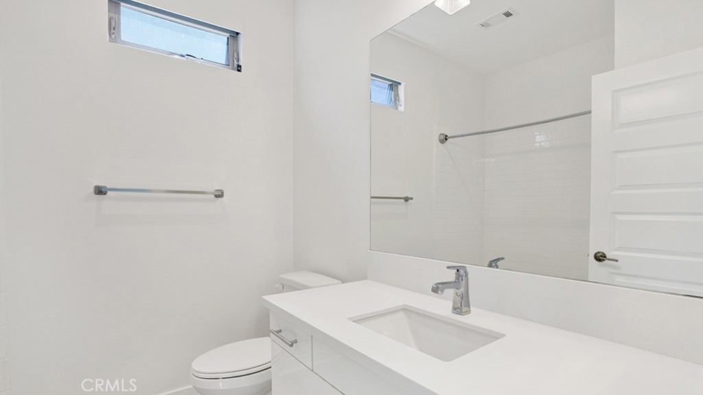 Ebb Tide - Residential Lease