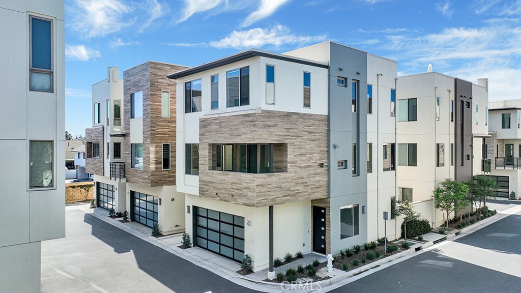 Ebb Tide - Residential Lease