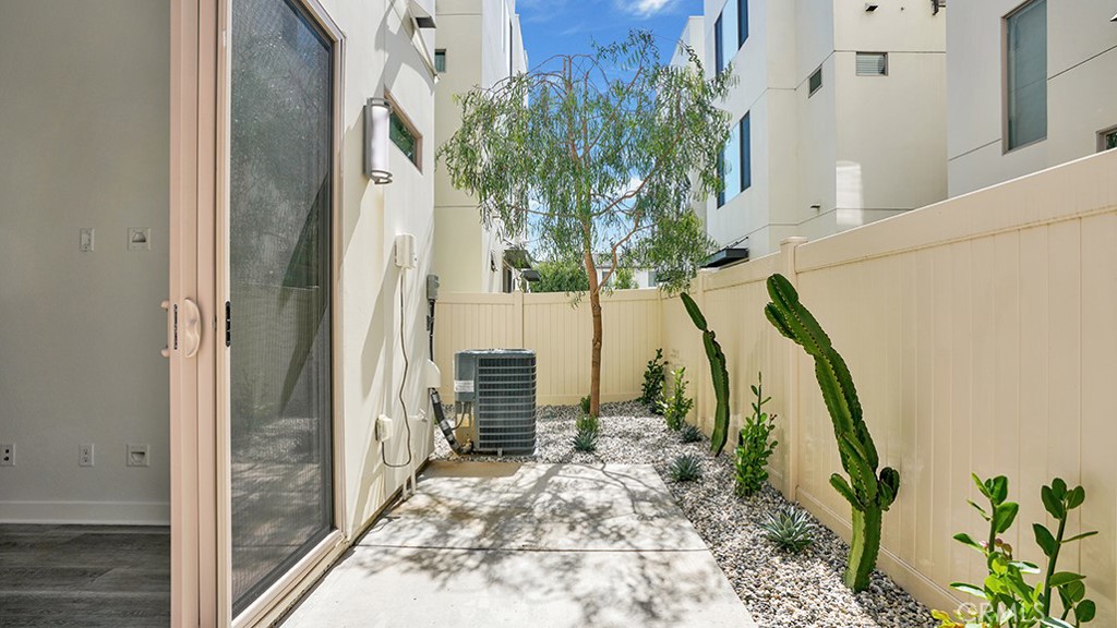 Ebb Tide - Residential Lease