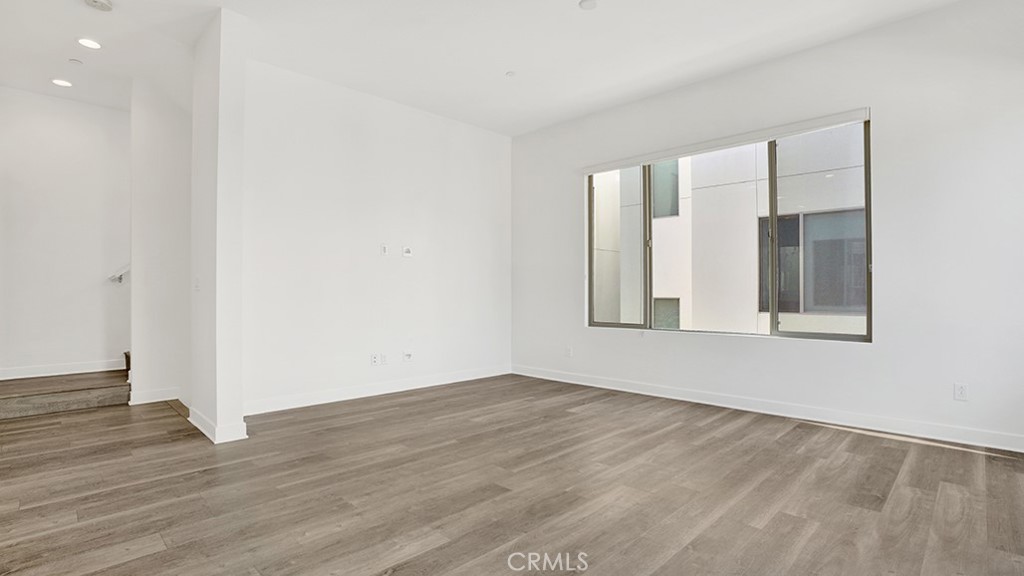 Ebb Tide - Residential Lease
