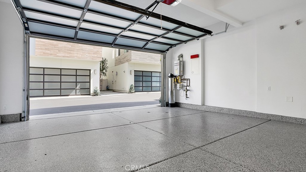 Ebb Tide - Residential Lease