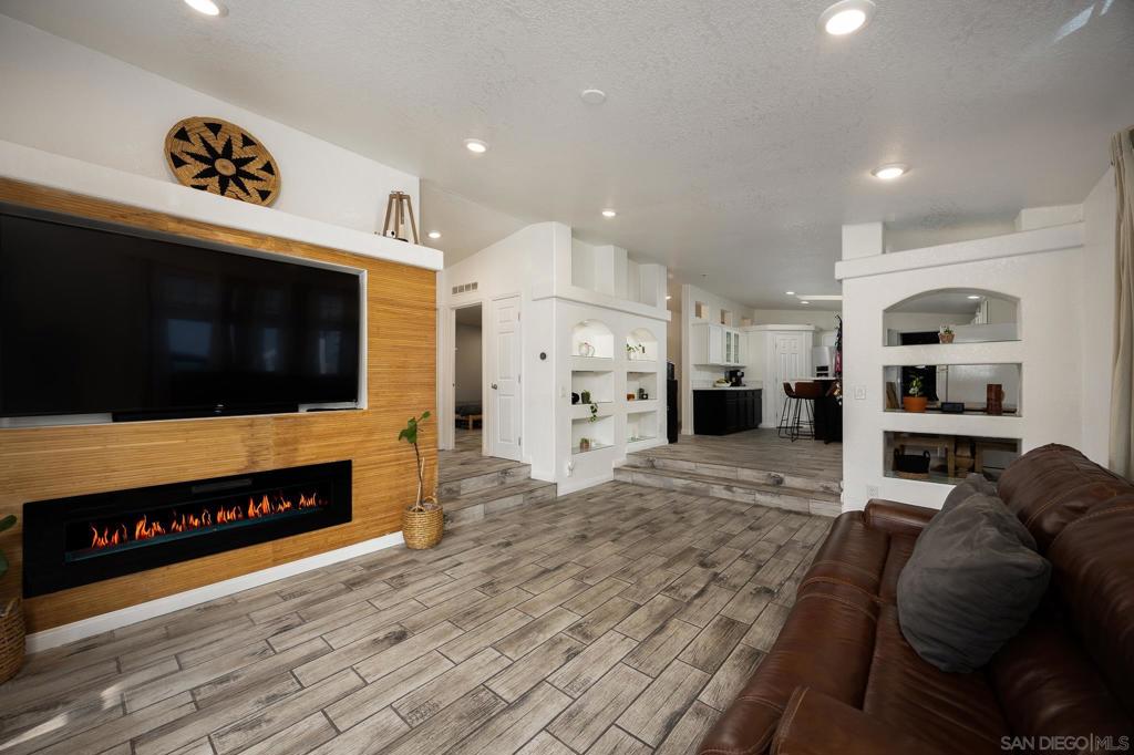 Spring Valley - Manufactured In Park