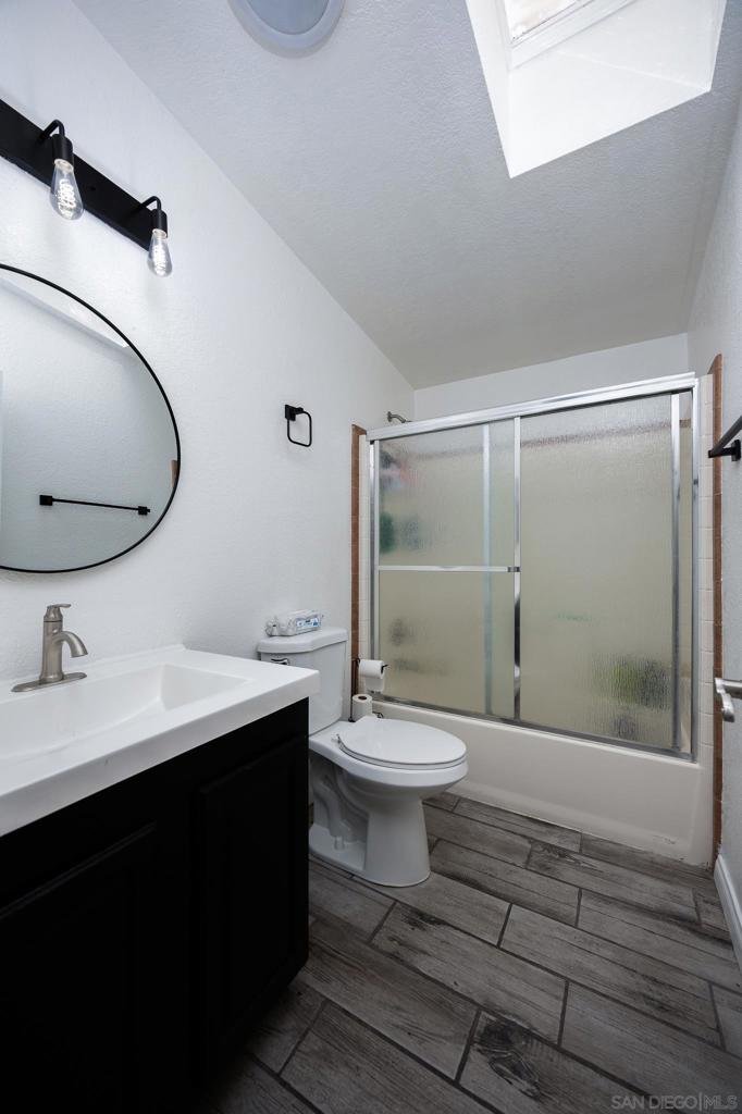 Spring Valley - Manufactured In Park