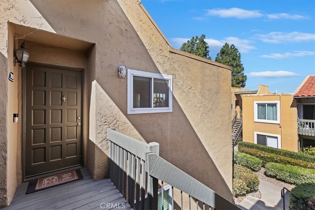 17099 W Bernardo 203