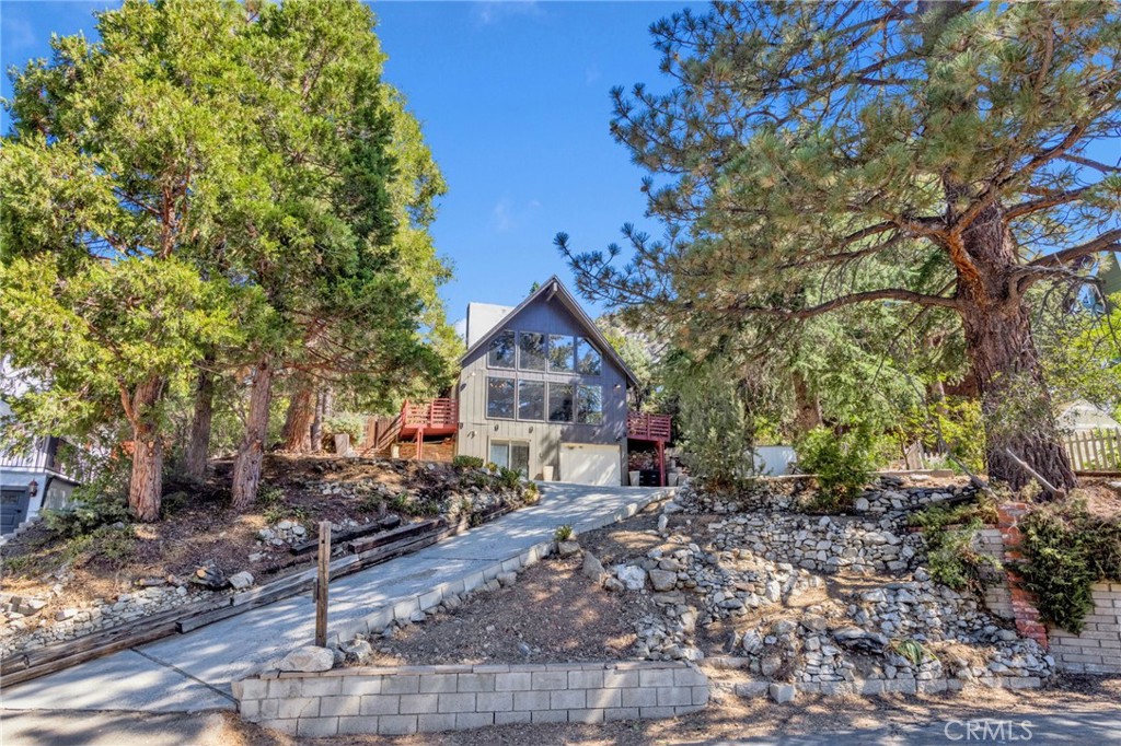 1074 Yellowstone Drive