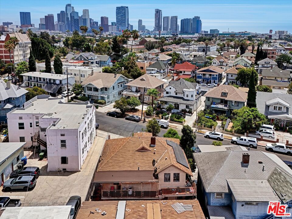 1421 Courtland Avenue