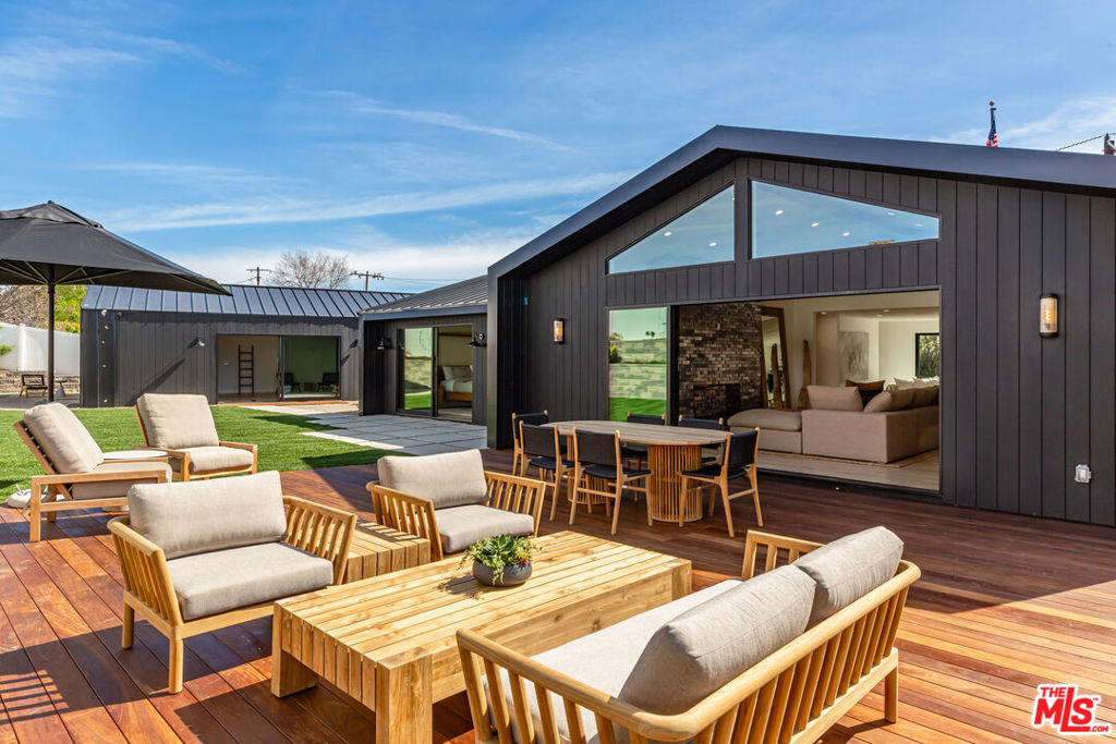 Old Agoura - Residential