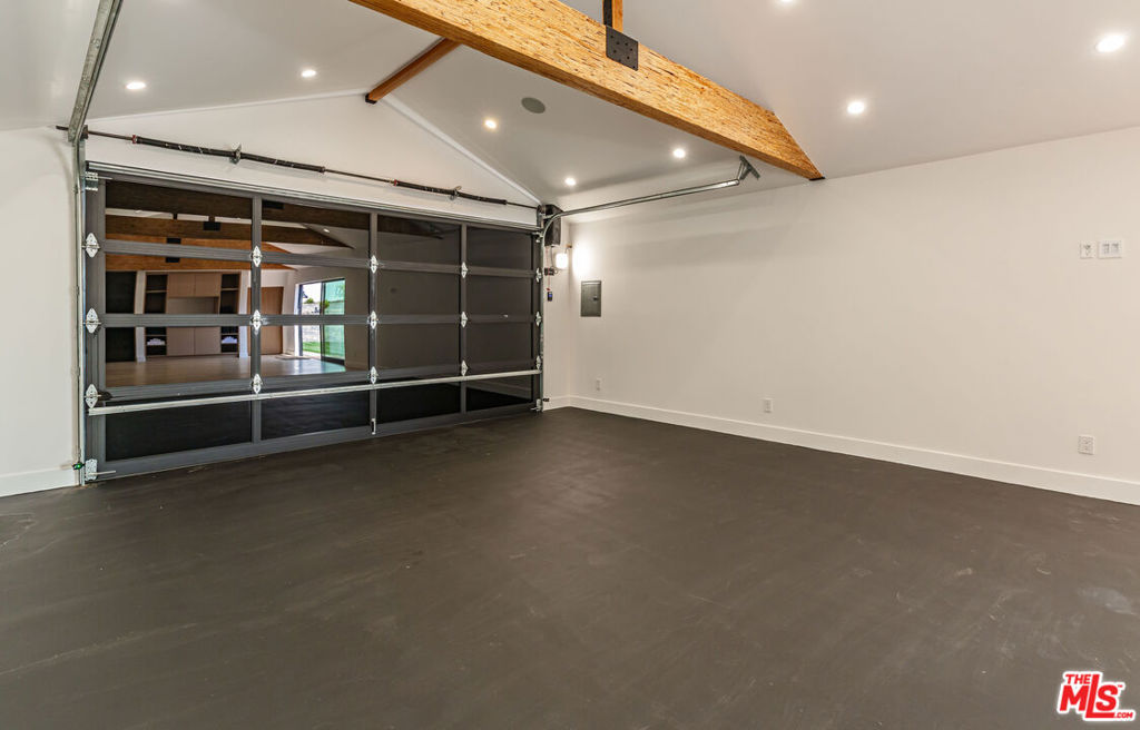 Old Agoura - Residential