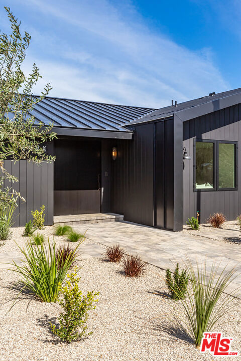 5259 Lewis Road