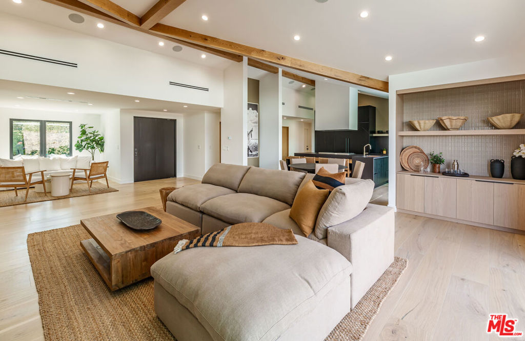 Old Agoura - Residential
